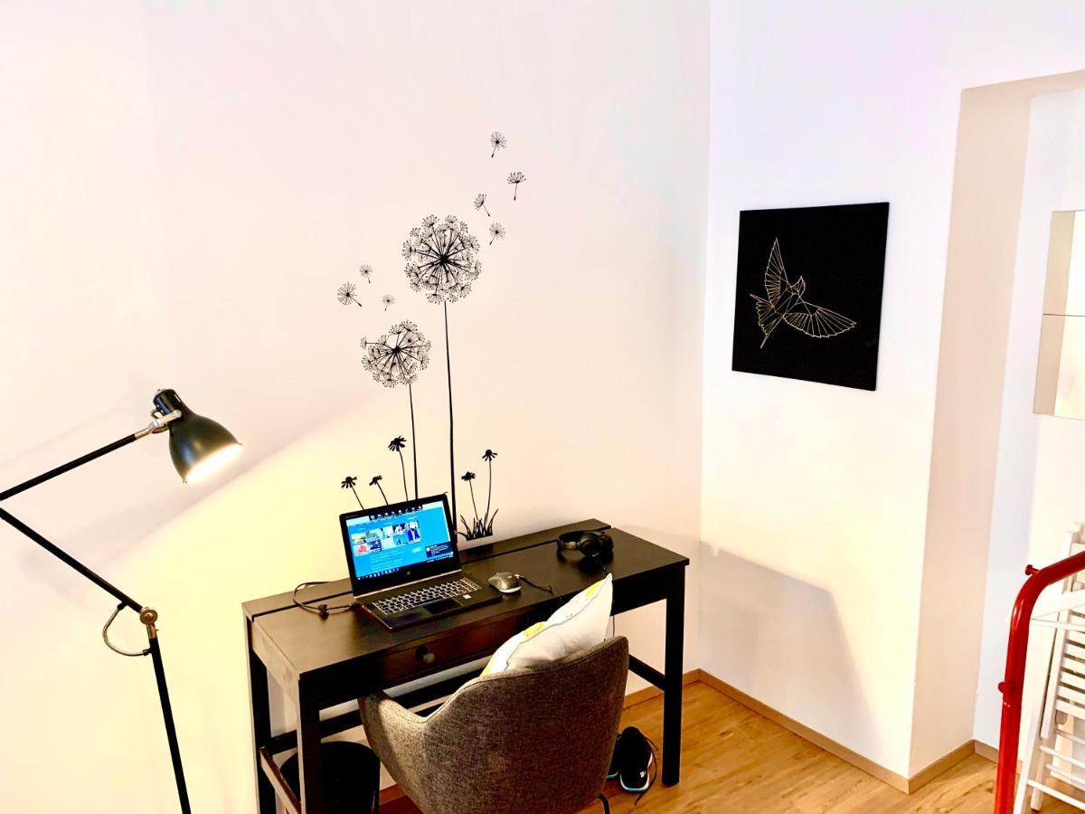 Urban City Retreat - By Nahuen Suites Graz Buitenkant foto